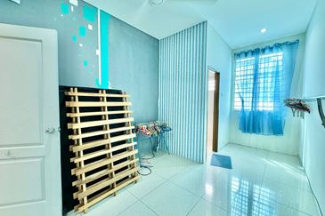 Perdana College Heights