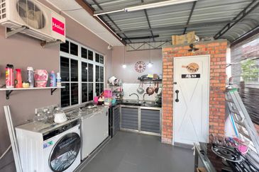 Taman Dahlia, Sepang