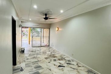 Taman Pinggiran Batu Caves