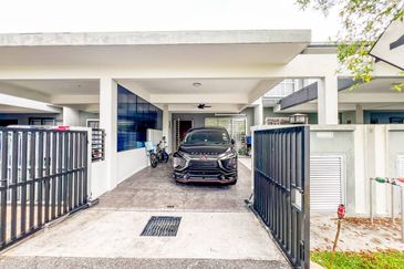 Albury 2 @ Mahkota Hills