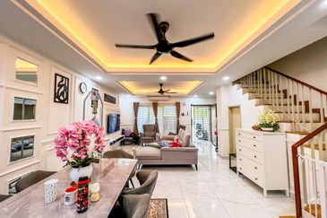 Albury 2 @ Mahkota Hills