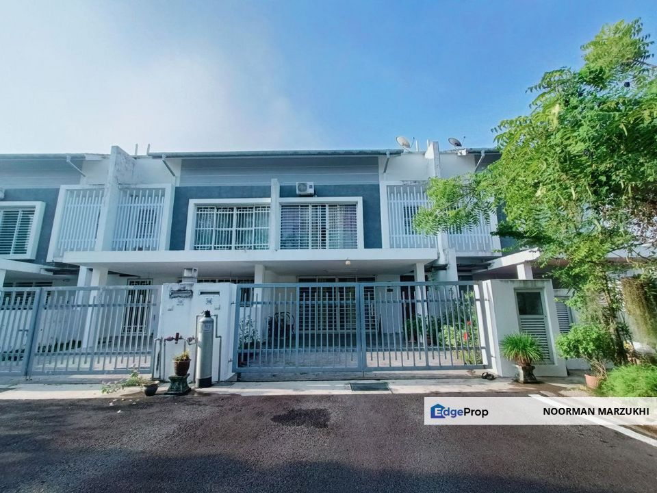 Bandar Baru Enstek Double Storey Superlink For Sale, Negeri Sembilan, Labu