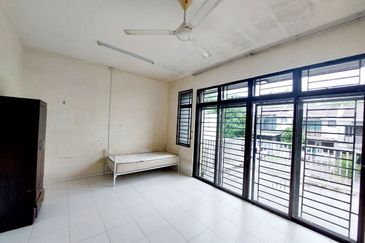 Taman Mawar, Bandar Baru Salak Tinggi