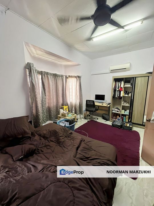 Taman Baiduri Dengkil, Renovated Double Storey For Sale, Selangor, Dengkil