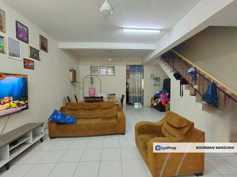 Taman Emas Dengkil, 20 x100 Double Storey Endlot For Sale, Selangor, Sepang