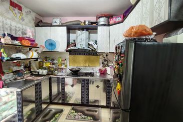 Desa Pinggiran Tanjung