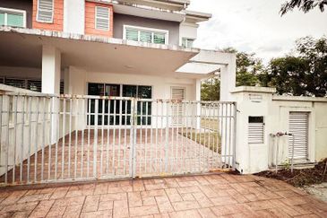 S2 HEIGHTS(SEREMBAN 2)