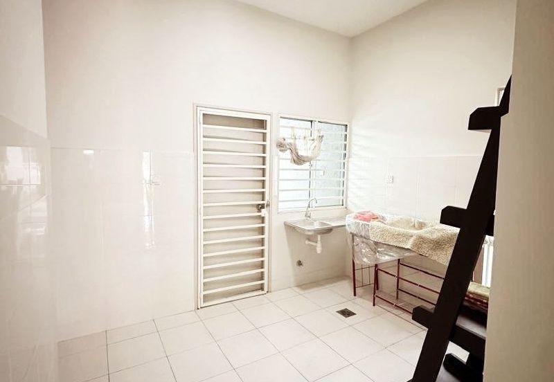 S2 HEIGHTS(SEREMBAN 2)