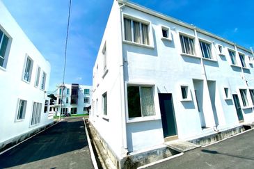 Bandar Baru Salak Tinggi