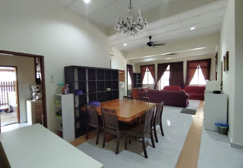 Persiaran Desa Pinggiran Putra 