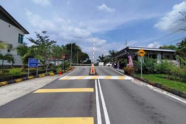 Persiaran Desa Pinggiran Putra 