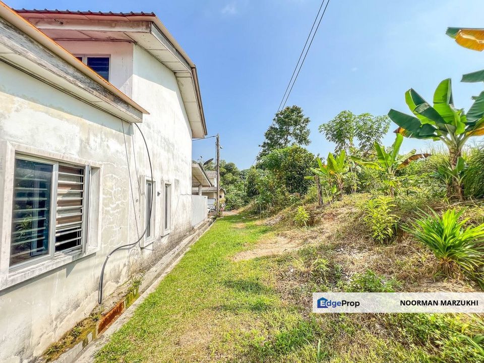 Taman Ria (LowCost) Endlot Double Storey For Sale, Selangor, Kajang
