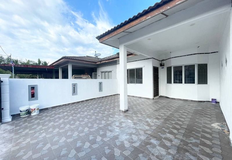 Taman College Heights (Sikamat)