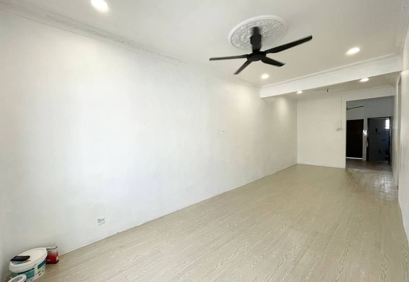 Taman College Heights (Sikamat)