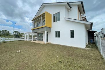 Laman Mawar @ Kota Seriemas