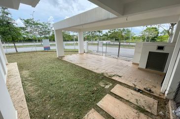 Laman Mawar @ Kota Seriemas