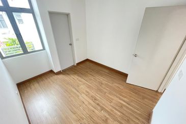 Laman Mawar @ Kota Seriemas