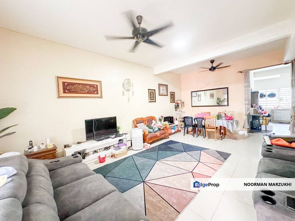 Taman Emas Double Storey Freehold For Sale, Selangor, Sepang