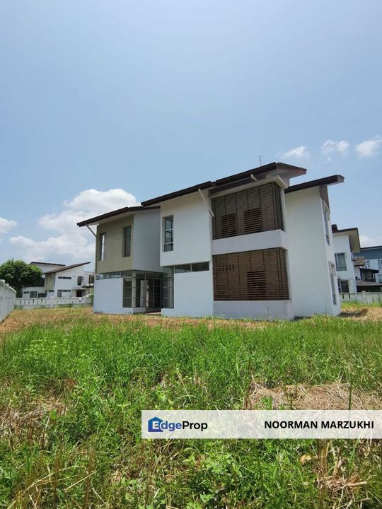 Timur Enstek Double Storey Bungalow For Sale, Negeri Sembilan, Seremban