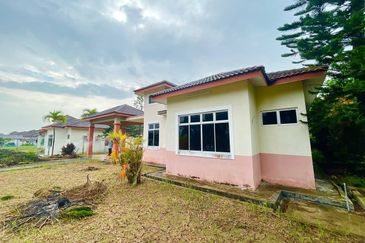 IDAMAN VILLA @ BANDAR SRI SENDAYAN