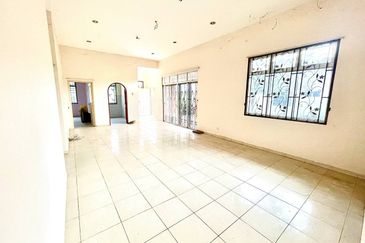 IDAMAN VILLA @ BANDAR SRI SENDAYAN