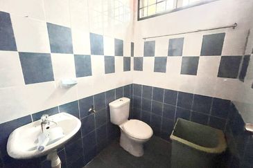 IDAMAN VILLA @ BANDAR SRI SENDAYAN