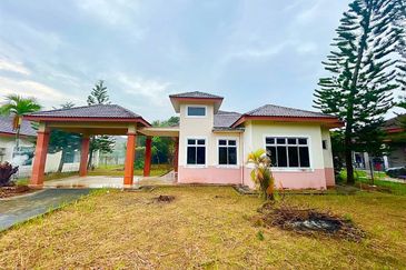 IDAMAN VILLA @ BANDAR SRI SENDAYAN