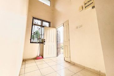 IDAMAN VILLA @ BANDAR SRI SENDAYAN