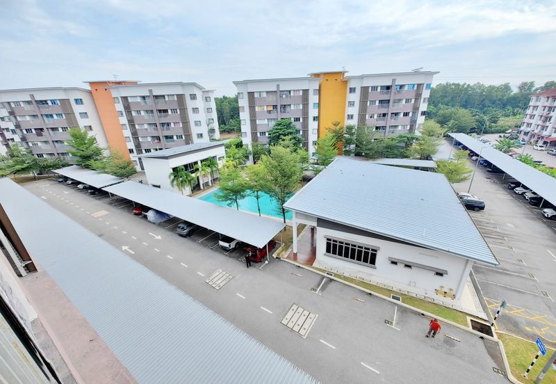 Kiara Court - Nilai Impian