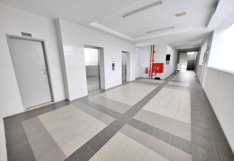 Kiara Court - Nilai Impian