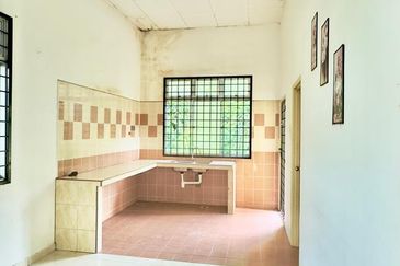 IDAMAN VILLA @ BANDAR SRI SENDAYAN