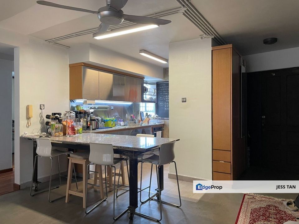 Nearest Block to GuardHouse & Nicely Renovated 3BR & Balcony with 163 Mall View - Mont Kiara Pines @ Kuala Lumpur, Kuala Lumpur, Mont Kiara