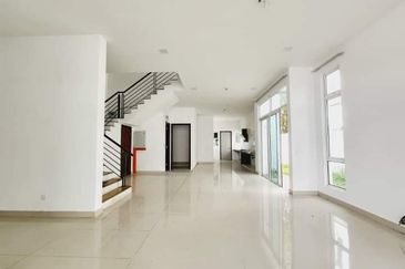 Suria Villa @ Sungai Long