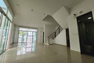 Suria Villa @ Sungai Long