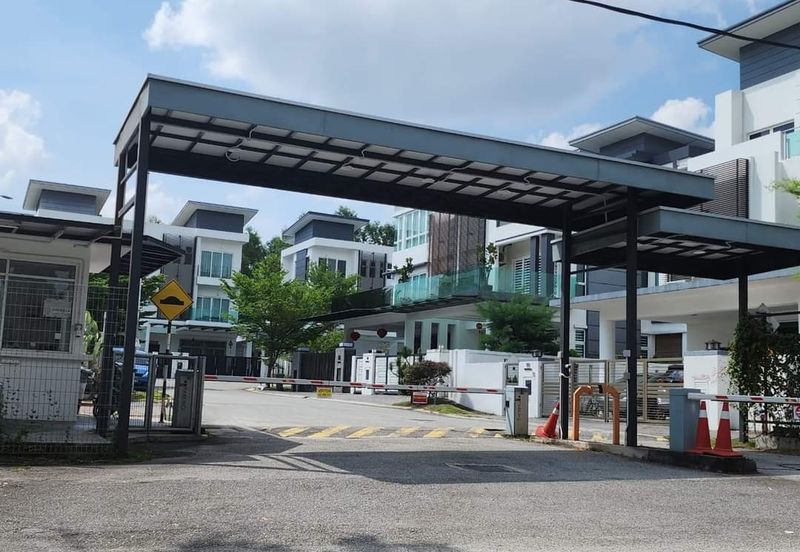 Suria Villa @ Sungai Long