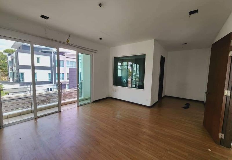 Suria Villa @ Sungai Long