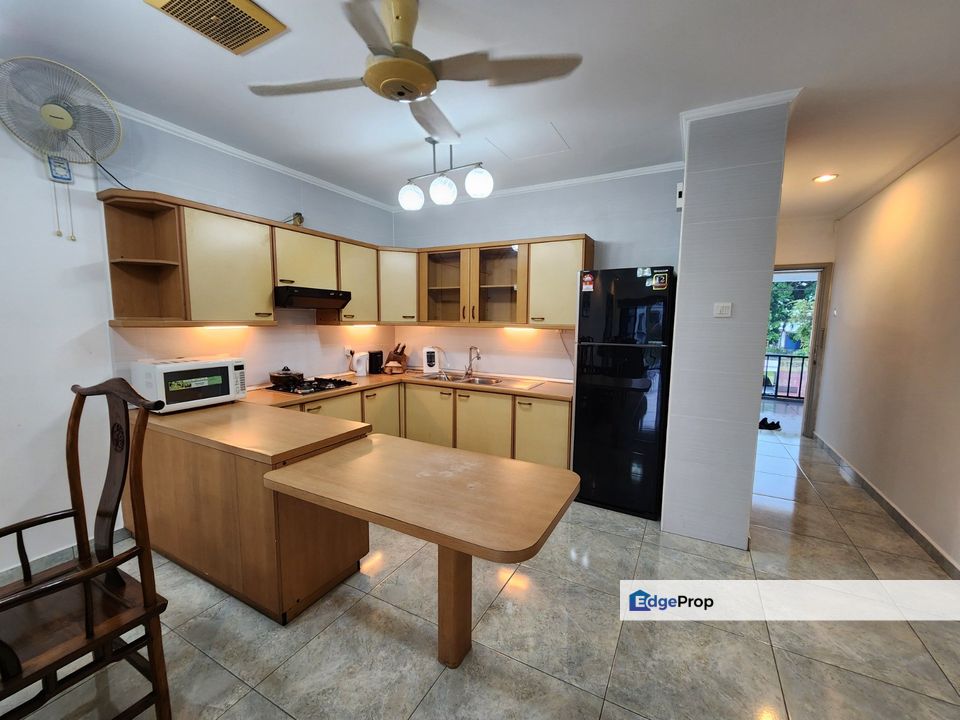 Fully Furnished Town Villa @ Country Heights Kajang, Selangor, Country Heights