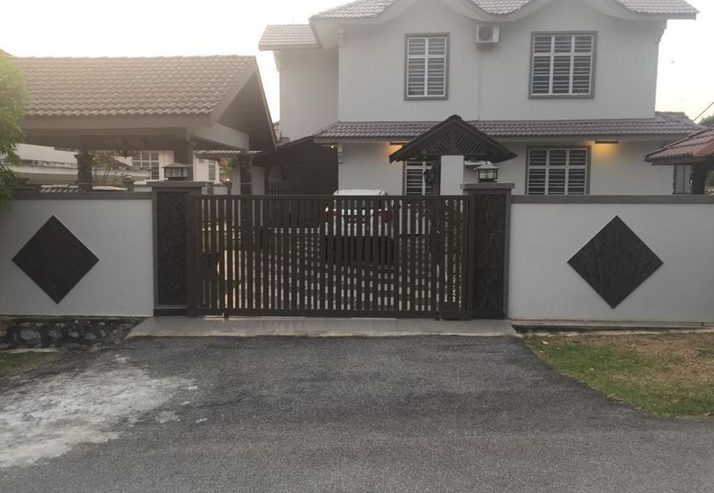 KEMAYAN COUNTRY TOWNSHIP (RASAH KEMAYAN)