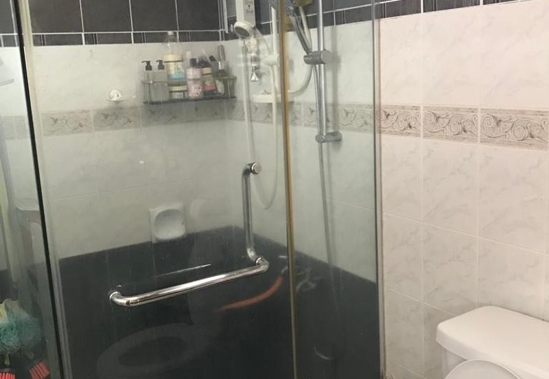 KEMAYAN COUNTRY TOWNSHIP (RASAH KEMAYAN)