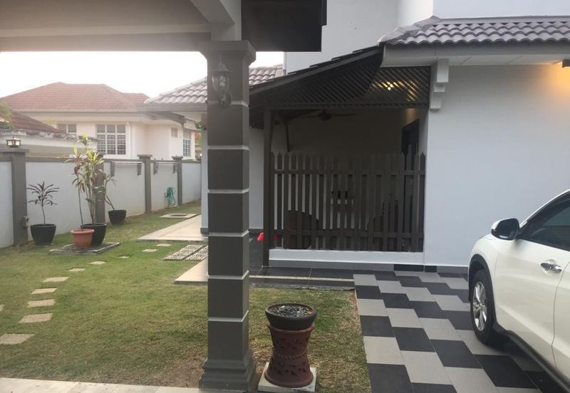 KEMAYAN COUNTRY TOWNSHIP (RASAH KEMAYAN)