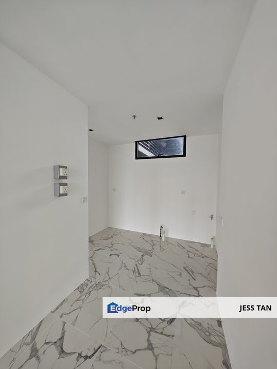 Shine Brighter in Your Dream Home - Brand New Units in Lumi Tropicana @ Tower B2, Selangor, Tropicana