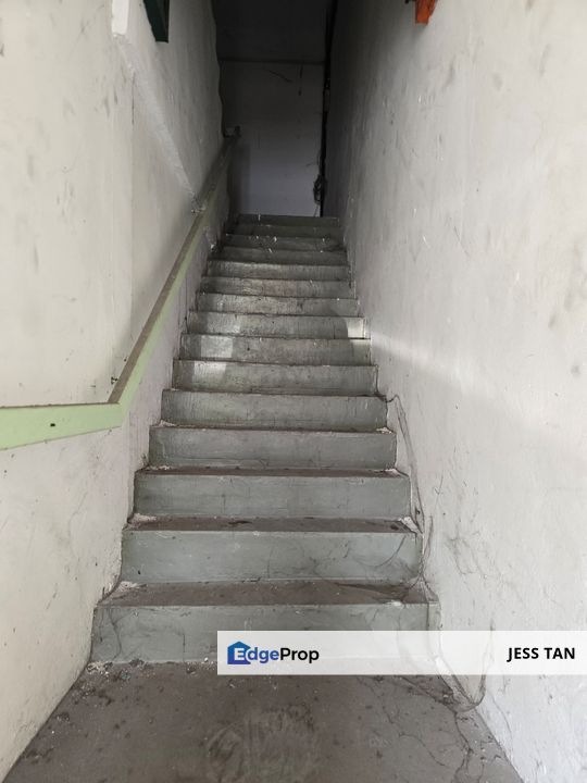 5% ROI with Fully Tenanted Shoplot For Sale !, Selangor, Puchong