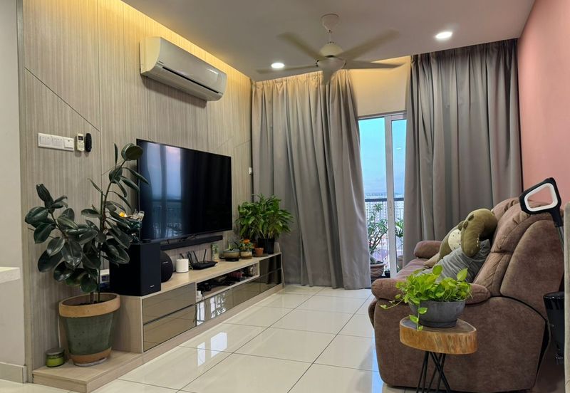 Koi Suites Condominium