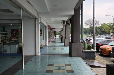 Worldwide Business Park