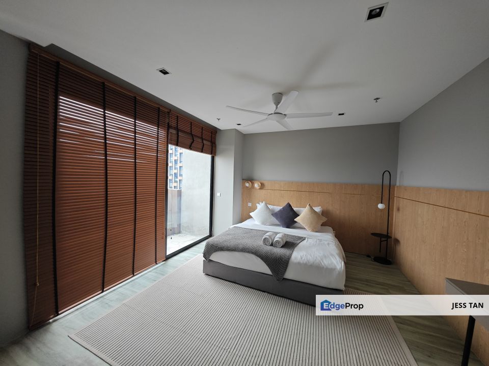 Shine Brighter in Your Dream Home - Brand New Units in Lumi Tropicana @ Tower B2, Selangor, Tropicana