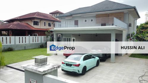 Seksyen 12, Shah Alam, Double Storey Modern Bungalow (SPACIOUS + POOL + MANY ROOMS), Selangor, Shah Alam