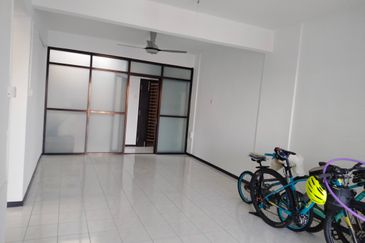 City Garden Palm Villa Condominium