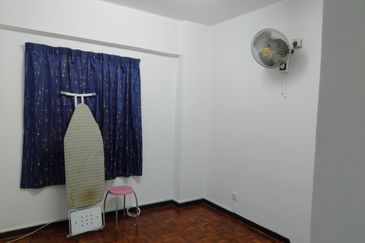 City Garden Palm Villa Condominium