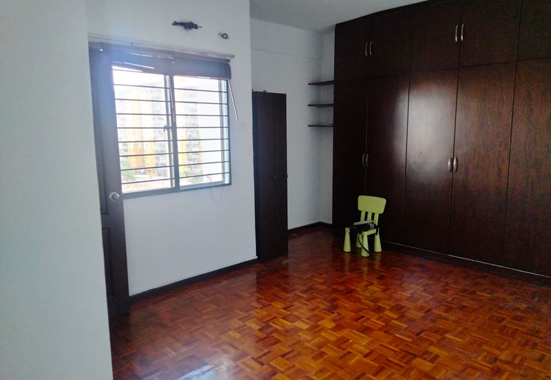 City Garden Palm Villa Condominium