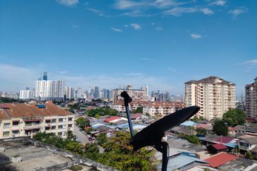 City Garden Palm Villa Condominium